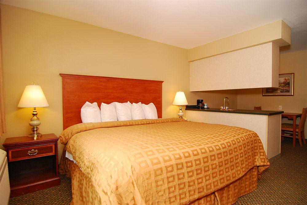 Quality Inn & Suites On The River Glenwood Springs Exterior foto